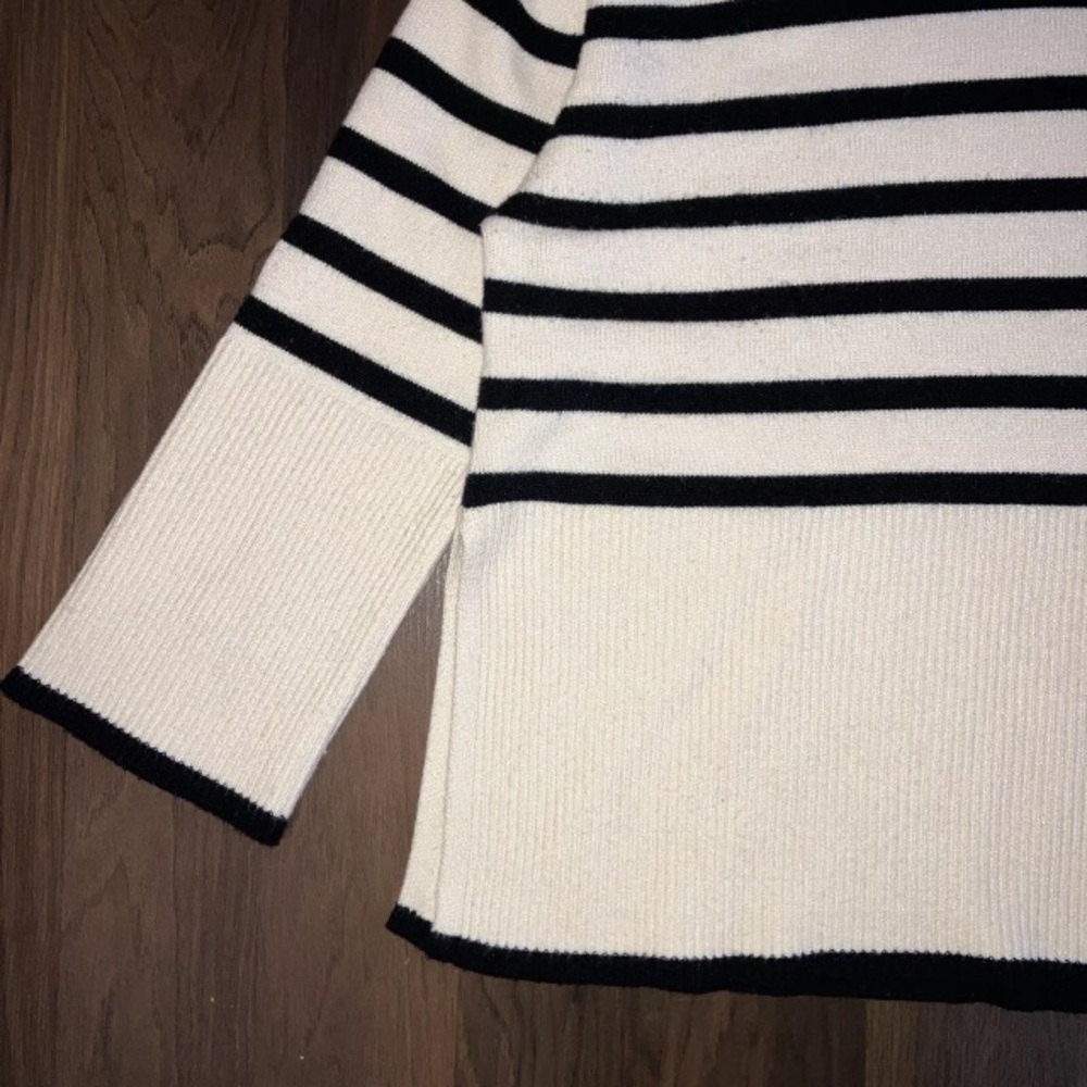 LILLUSORY Striped Boxy Tunic Top Turtleneck Oversized Sweater Crm/Black S M or L - Picture 4 of 10